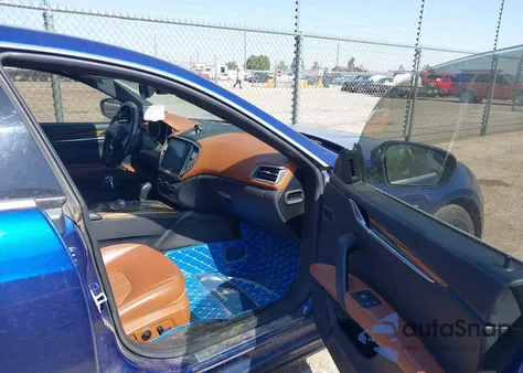 2017 Maserati Ghibli S Q4 z USA, uszkodzony, nr VIN ZAM57RTL0H1231848